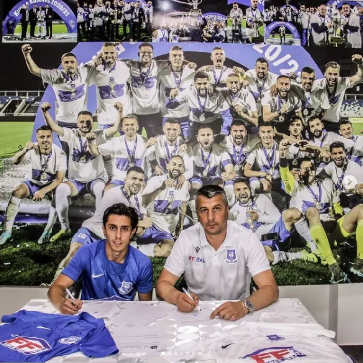 Cachis Rivera en KF Llapi