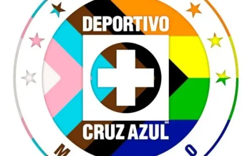 El escudo del equipo varonil.