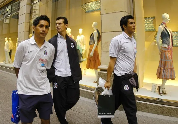 Jorge Campos y Oswaldo Sánchez.