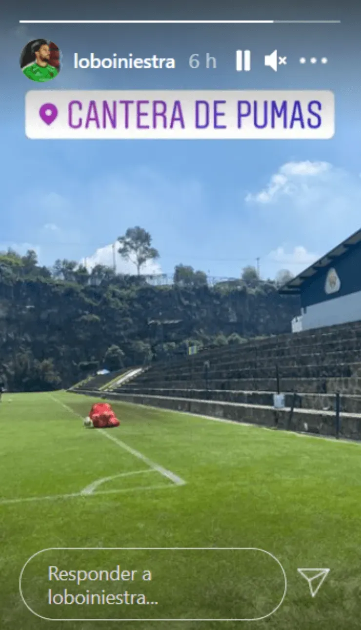 Andrés Iniestra y su guiño a Pumas UNAM