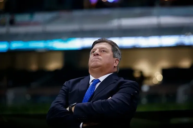 Miguel Herrera respaldó a Chicharito. Getty.