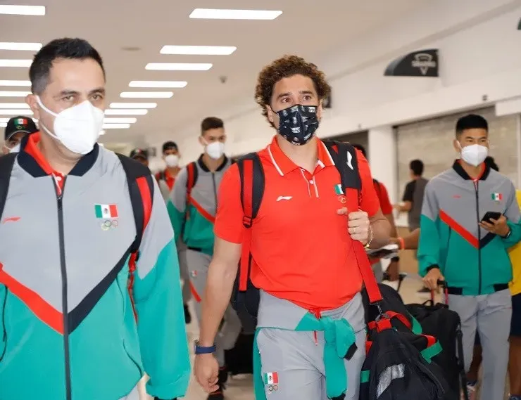 Guillermo Ochoa es uno de los tres refuerzos del Tri. (@COM_Mexico)