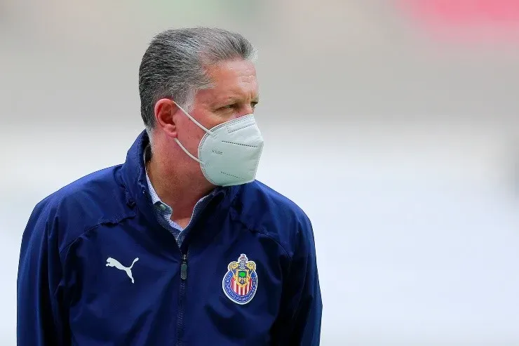 Ricardo Peláez asegura que Chivas se retira del mercado. JAM Media.
