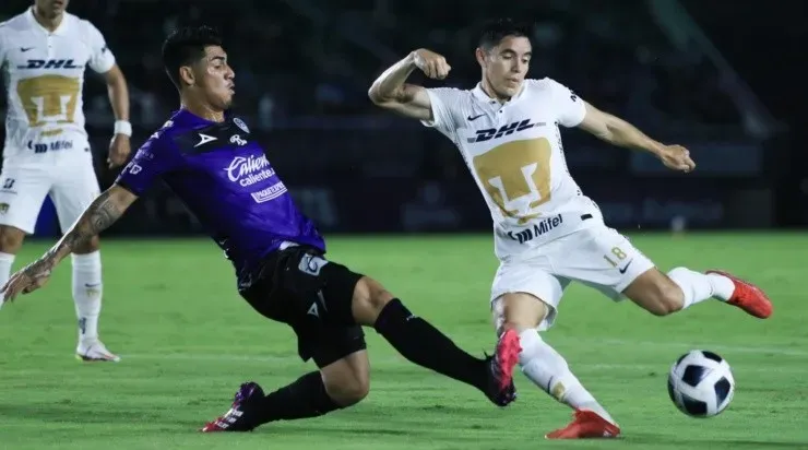 Velarde no logra convencer en Pumas. (Imago 7)