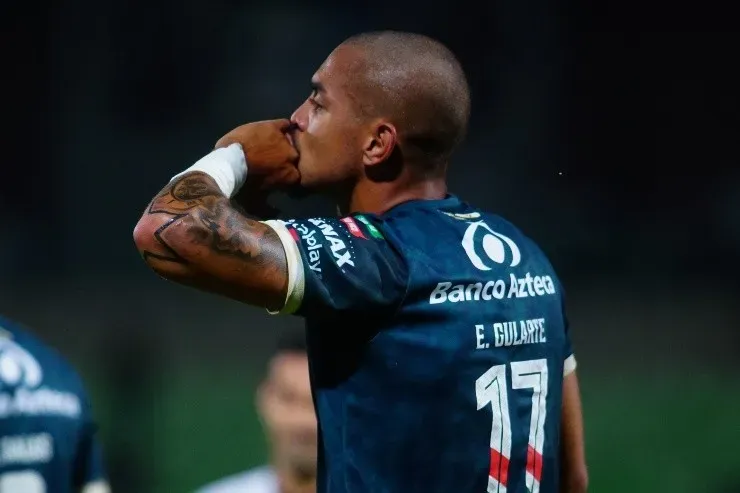 Emanuel Gularte en Puebla