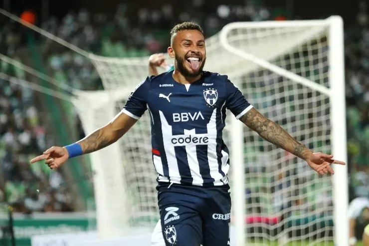 Duván Vergara en Monterrey