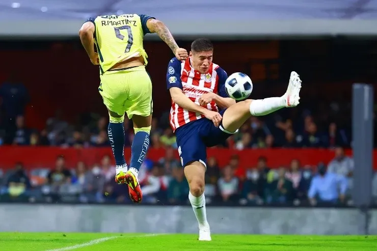 Salvada de Luis Olivas en el Clásico Nacional