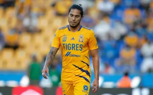 El Titán Salcedo, de fiesta y molestando a sus vecinos (Imago 7)