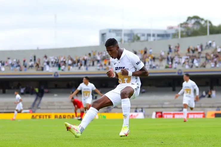 Washington Corozo en Pumas