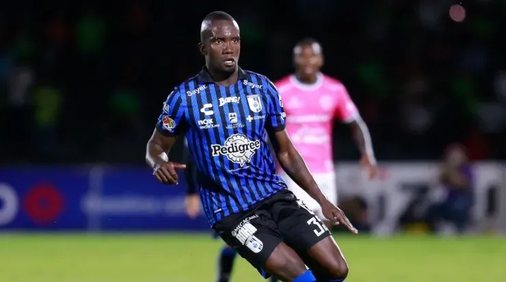 Balanta y un error clave ante Xolos. (Imago 7)