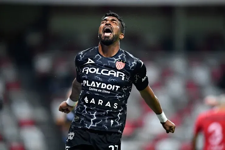 Rodrigo Aguirre en Necaxa