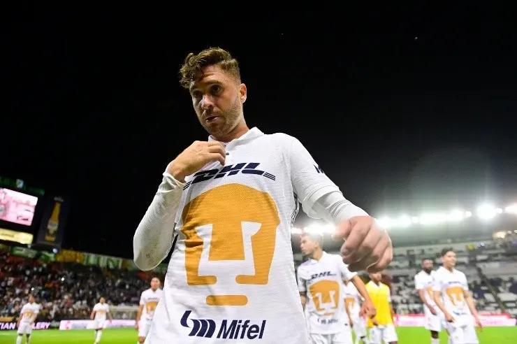 Arturo Ortiz en Pumas