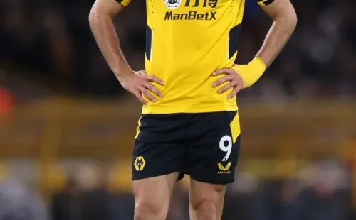 Raúl Jiménez mantiene la humildad a pesar del golazo (Getty Images)