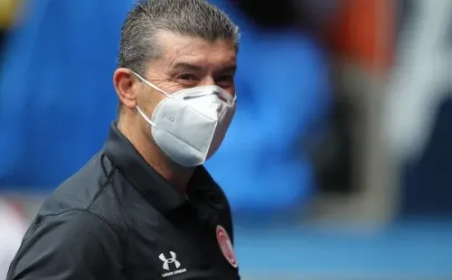 El Chepo de la Torre, convencido en el trabajo de los mexicanos (Imago 7)