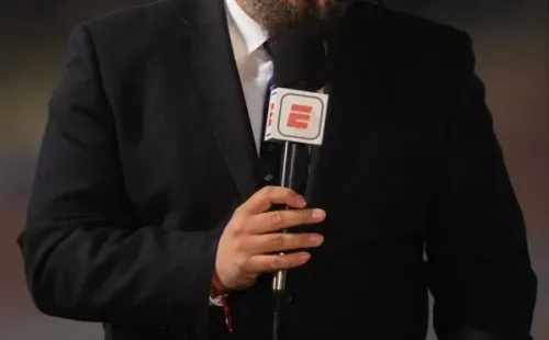 Álvaro Morales se ríe de los Pumas (Imago 7)