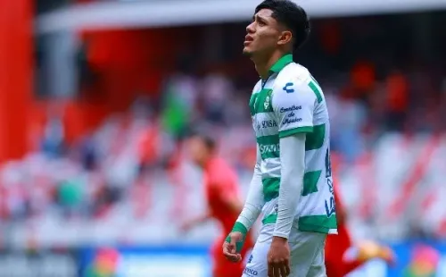 Omar Campos, baja para Santos Laguna (Imago 7)