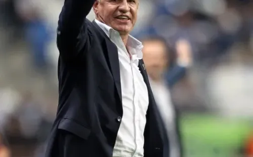 Javier Aguirre, DT mejor pagado de Liga MX (Imago 7)