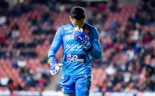 Tijuana 1-1 Necaxa : Malagón se fue lesionado.