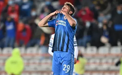 Santiago Giménez Cruz Azul