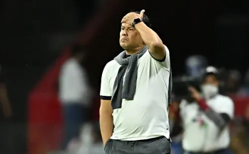 Juan Reynoso, cerca de salir de Cruz Azul (Imago 7)