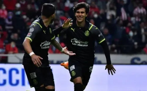 Toluca, Estado de Mexico, 9 de abril de 2022. Jose Macías en festejo gol , durante el partido de la jornada 13 del Torneo Grita Mexico Clausura 2022 de la Liga BBVA MX, entre los Diablos Rojos del Toluca y las Chivas Rayadas del Guadalajara, celebrado en el estadio Nemesio Diez. Foto: Imago7/ Arturo Hernández.