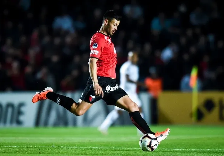 Lértora fue campeón el año pasado con Colón de Santa Fe. Créditos: Getty Images