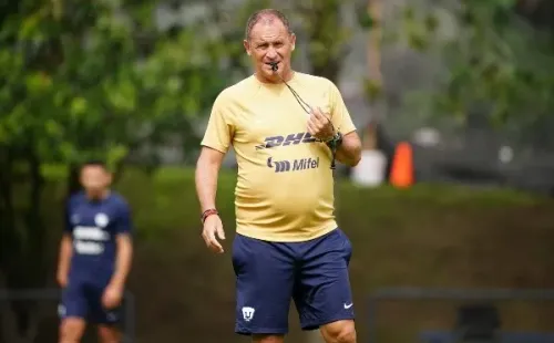 Andrés Lillini pidió a Dani Alves (Getty Images)