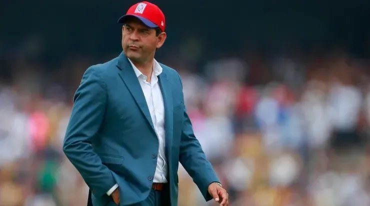 CIUDAD DE MEXICO, MEXICO - MARZO 31: Jose Saturnino Cardozo, Director Tecnico del Chivas durante el juego de la jornada 12 del Torneo Clausura 2019 de la Liga Bancomer MX en el Estadio Olímpico Universitario el 31 de Marzo de 2019 en la Ciudad de Mexico, Mexico. (Foto: Mauricio Salas/JAM MEDIA)