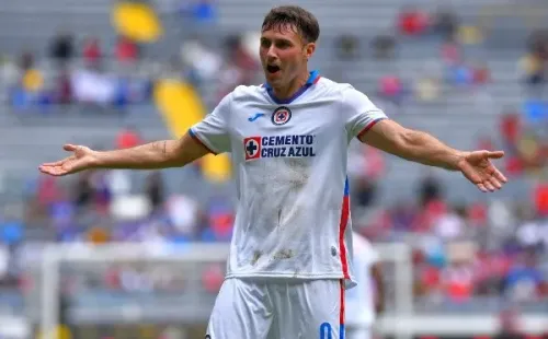 Santiago Giménez, vendido por una millonada (Imago 7)