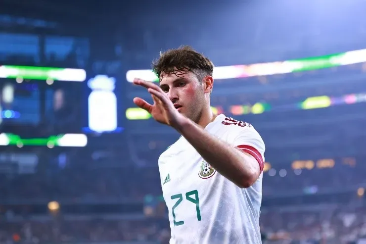 Santi se perfila para el Mundial de Qatar. Créditos: Imago7