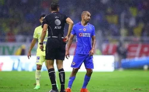 Rafa Baca, dos fechas suspendido por Liga MX (Imago 7)