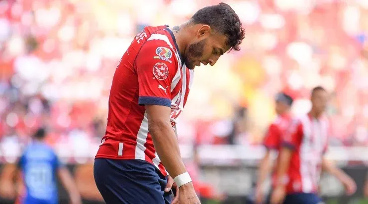 Zapopan, Jalisco, 23 de agosto de 2022. Alexis Vega, durante el partido de la jornada 16 del torneo Apertura 2022 de la Liga BBVA MX, entre las Chivas Rayadas del Guadalajara y los Rayados de Monterrey, celebrado en el estadio Akron. Foto: Imago7/ Lorena Barba
