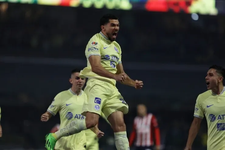 América tiene en Henry Martin a uno de los mejores delanteros del certamen. Créditos: Imago7