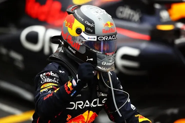 Checo y otra victoria para el recuerdo. Créditos: Getty Images