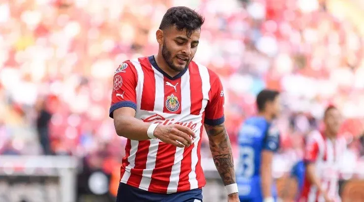 Zapopan, Jalisco, 23 de agosto de 2022. Alexis Vega, durante el partido de la jornada 16 del torneo Apertura 2022 de la Liga BBVA MX, entre las Chivas Rayadas del Guadalajara y los Rayados de Monterrey, celebrado en el estadio Akron. Foto: Imago7/ Lorena Barba