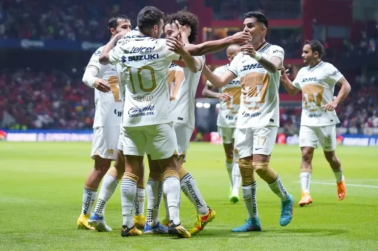Toluca, Estado de Mexico, 10 de septiembre de 2022. Juan Dinenno en festejo de gol, durante el partido de la jornada 14 del torneo Apertura 2022 de la Liga BBVA MX, entre los Diablos Rojos del Toluca y los Pumas de la UNAM, celebrado en el estadio Nemesio Diez. Foto: Imago7/ Rafael Vadillo