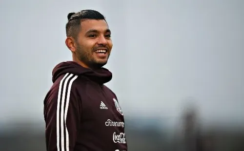 Jesús Tecatito Corona, entre la FMF y el Sevilla (Imago 7)