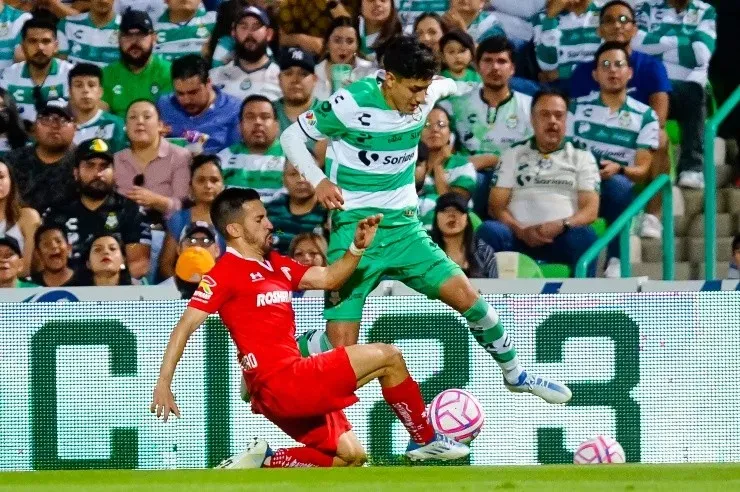 Omar Campos interesa para reforzar el lateral izquierdo. Créditos: Imago7