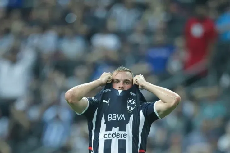 Janssen rindió por debajo de lo esperado en Rayados. Créditos: Imago7