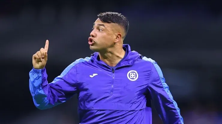 Iván Morales no jugaría con Cruz Azul en el Clausura 2023. (Imago 7)