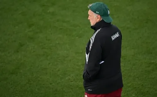 Gerardo Martino, destrozado por Ricardo Osorio (Imago 7)