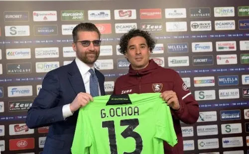 imago is entitled to issue a simple usage license at the time of provision. Personality and trademark rights as well as copyright laws regarding art-works shown must be observed. Commercial use at your own risk.