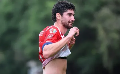 Paolo Yrizar, afuera de Chivas (Imago 7)