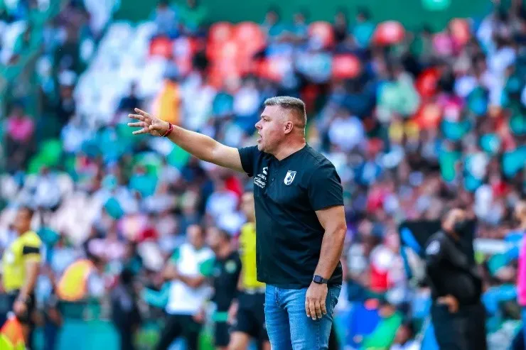 Mauro Gerk seguirá en Querétaro pese a la mala campaña en el Apertura 2022 (Imago7)