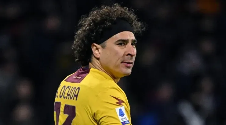 Ochoa, portero de Salernitana. (IMAGO)