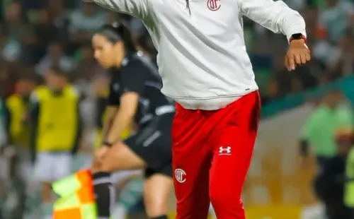 Ignacio Ambriz platicó en conferencia de prensa tras el 0-5 a Santos (Imago 7)