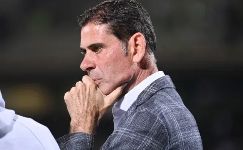 Fernando Hierro hace las cosas bien y deja contento a Peláez (Imago 7)