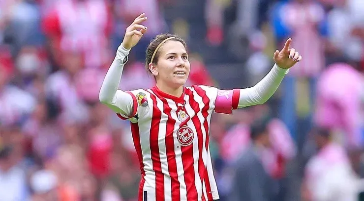 Licha Cervantes, delantera de Chivas.