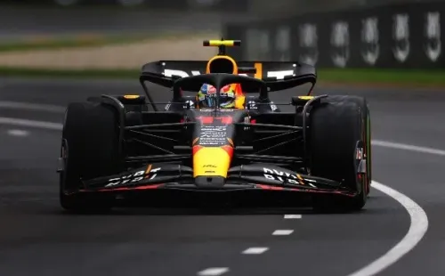 Sergio Pérez, para nada contento con su desempeño en las prácticas (Getty Images)