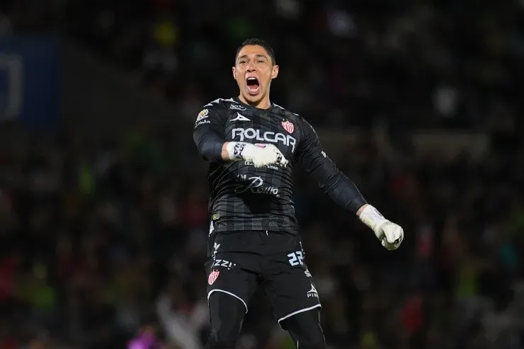 Hugo González es titular en Necaxa (Imago7)